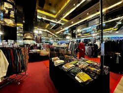 The Golden Landmark (D7), Retail #455247521